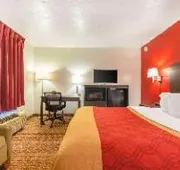 Travelodge by Wyndham Gainesville hotel detail image 5