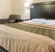 Econo Lodge West Haven hotel detail image 3