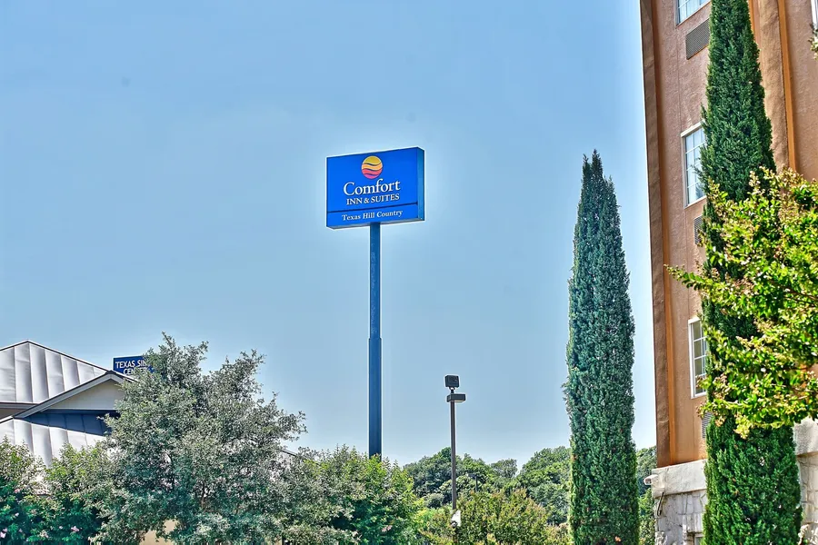 Comfort Inn & Suites Texas Hill Country hotel detail image 2