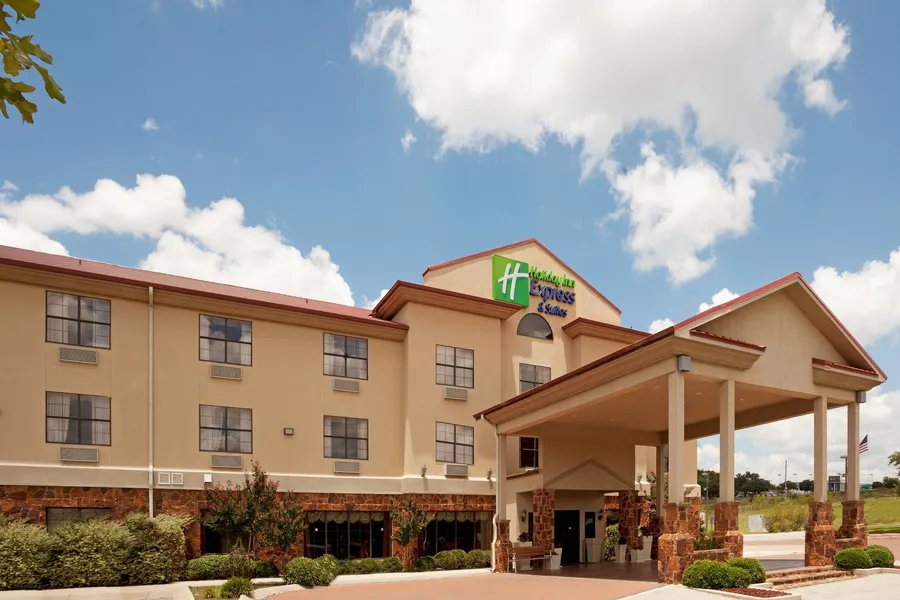 Holiday Inn Express Hotel & Suites Kerrville by IHG hotel detail image 2