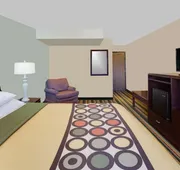 Super 8 by Wyndham Mt. Pleasant hotel detail image 4