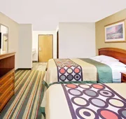 Super 8 by Wyndham Mt. Pleasant hotel detail image 7