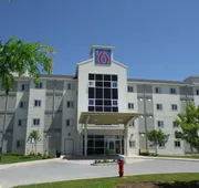 Motel 6 Kingston, ON hotel detail image 3