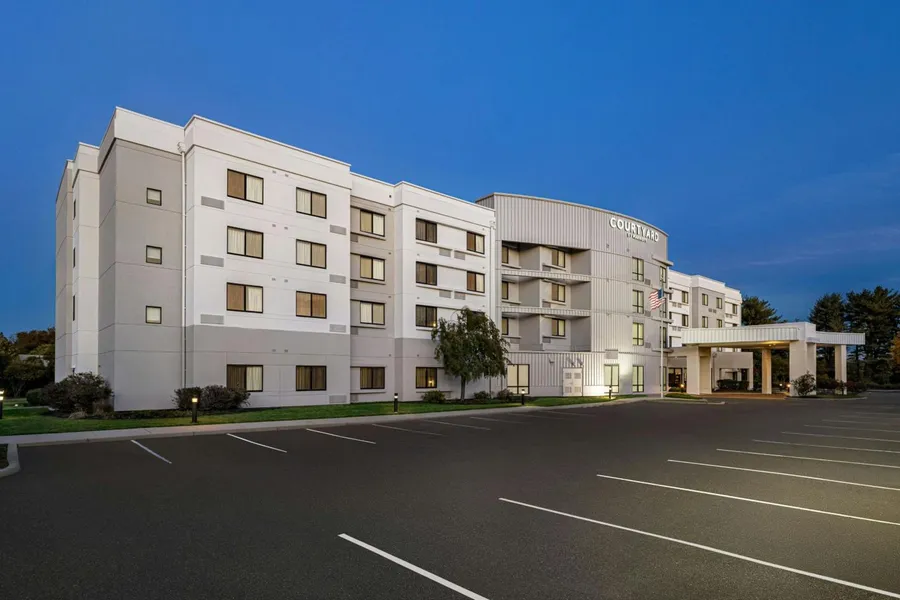 Courtyard by Marriott Burlington Mt. Holly Westampton hotel detail image 2