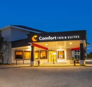 Comfort Inn & Suites Barrie hotel detail image 4