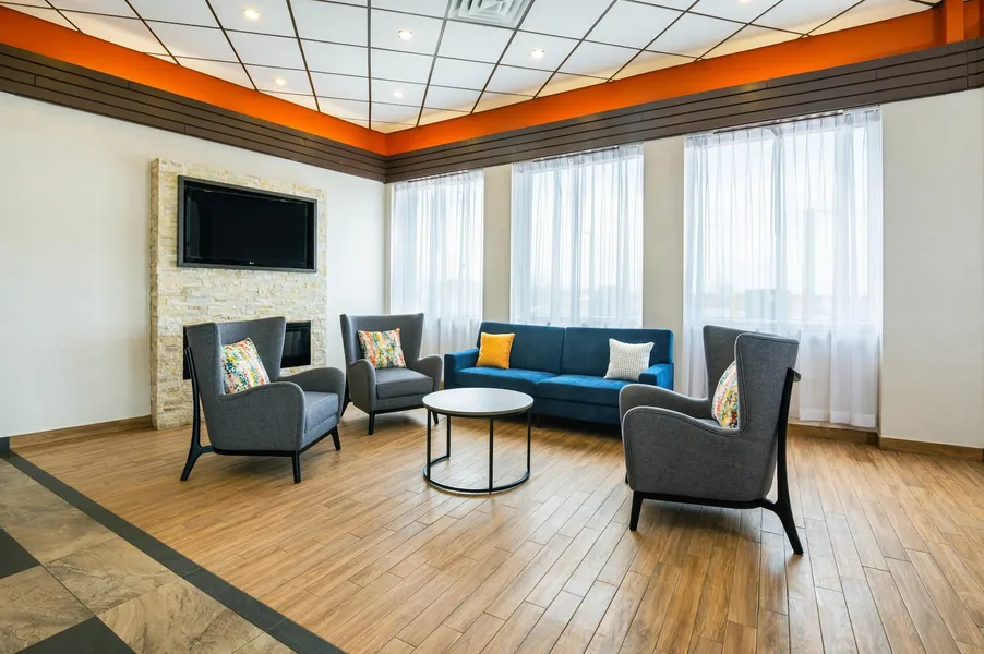 Comfort Inn & Suites Barrie hotel detail image 6