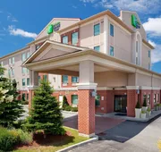 Holiday Inn Express Hotel & Suites Barrie by IHG hotel detail image 3