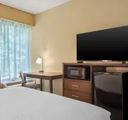 Clarion Pointe Cherokee hotel detail image 7
