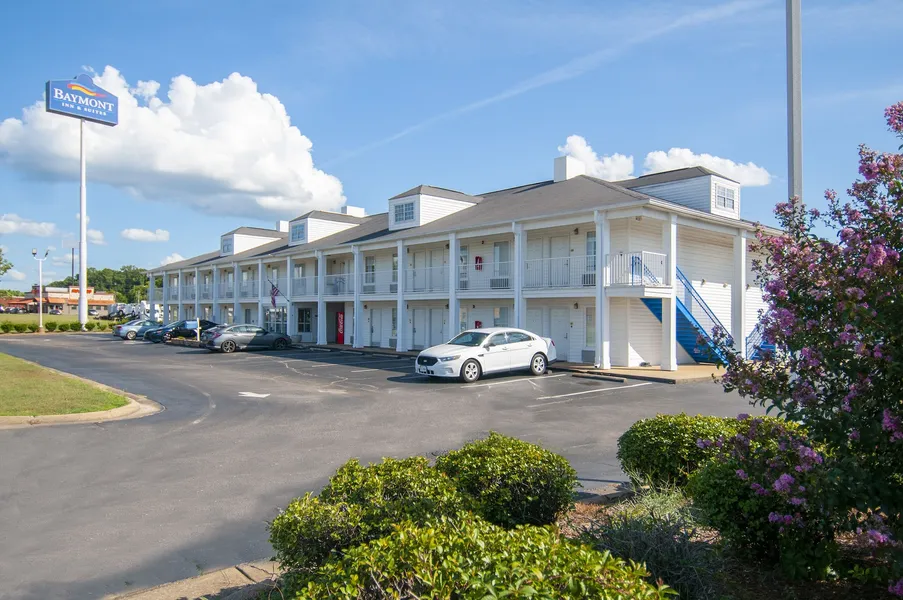 Baymont by Wyndham Tuscaloosa hotel detail image 2