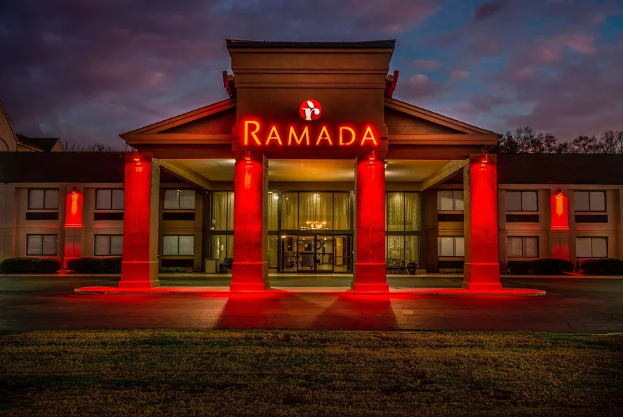 Ramada by Wyndham Tuscaloosa hotel detail image 2