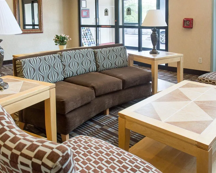 Quality Inn and Suites hotel detail image 6