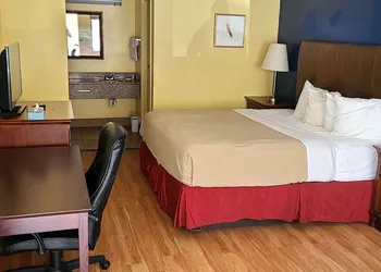 Days Inn By Wyndham Kennesaw hotel thumbnail 3