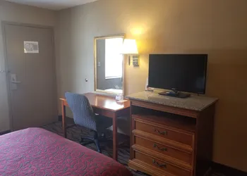 Days Inn By Wyndham Kennesaw hotel thumbnail 4
