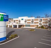 Holiday Inn Express Ramsey-Mahwah by IHG hotel detail image 3