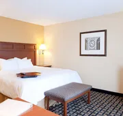 Hampton Inn & Suites Columbia at University hotel detail image 7