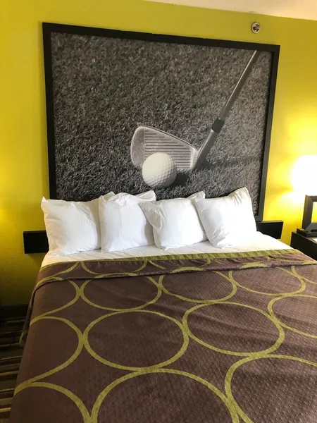Super 8 by Wyndham Augusta hotel detail image 6