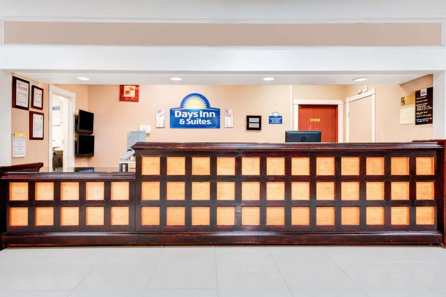 Days Inn & Suites by Wyndham Laredo hotel detail image 2