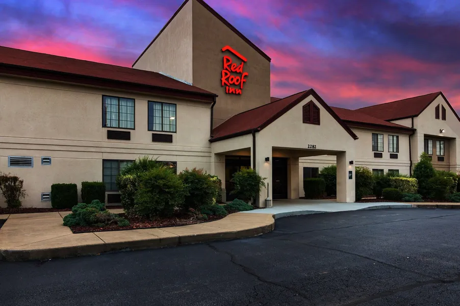 Red Roof Inn Murfreesboro hotel detail image 2