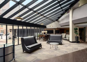 Wyndham Springfield City Centre hotel thumbnail 2