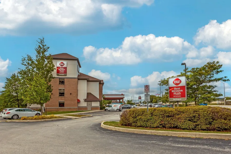 Best Western Plus Burlington Inn & Suites hotel detail image 2