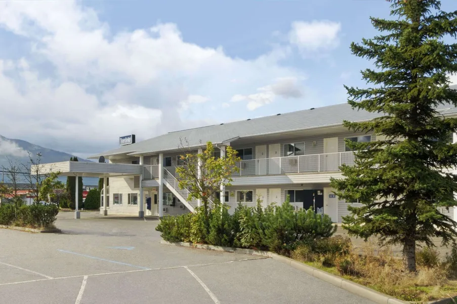 Travelodge by Wyndham Salmon Arm hotel detail image 2