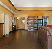 Comfort Suites Saginaw North hotel detail image 4