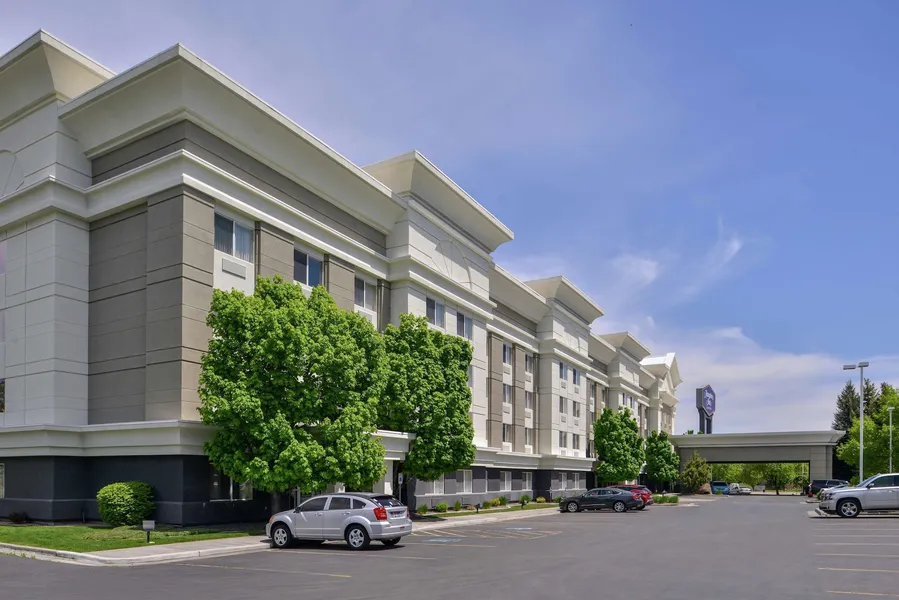 Hampton Inn Idaho Falls/Airport hotel detail image 2
