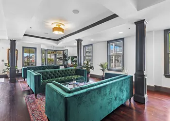 Majestic Hotel hotel thumbnail 6