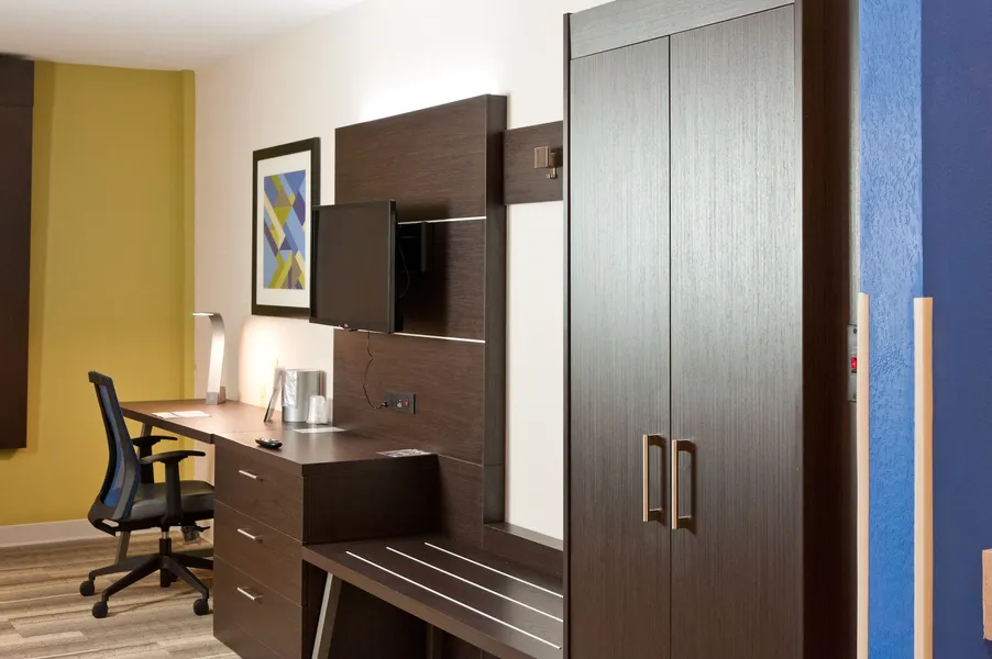 Holiday Inn Express Hotel & Suites Scott - Lafayette West by IHG hotel detail image 6
