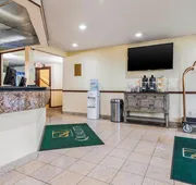 Quality Inn & Suites Lacey Olympia hotel detail image 7