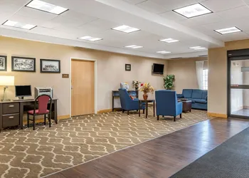 Comfort Inn Downtown - University Area hotel thumbnail 5