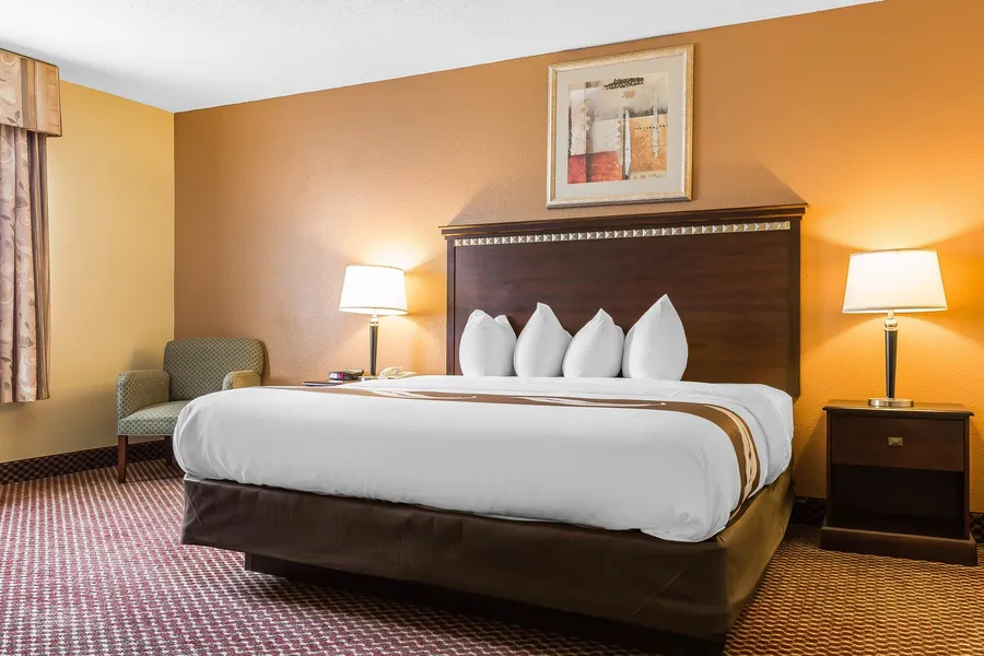 Quality Inn & Suites Bloomington University Area hotel detail image 6