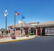 Comfort Inn & Suites Near Fallon Naval Air Station hotel detail image 7