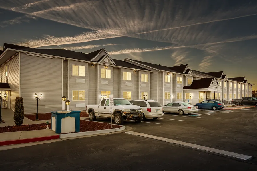 Quality Inn & Suites near NAS Fallon hotel detail image 6