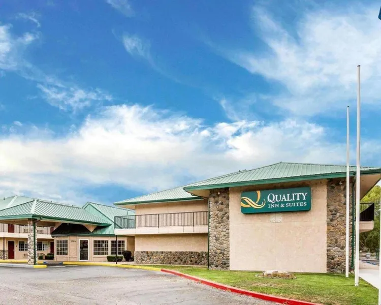 Quality Inn & Suites Minden hotel detail image 6
