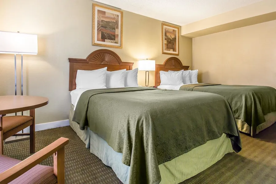 Capital O Travelers Inn Lawton Fort Sill hotel detail image 6