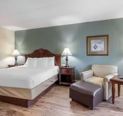 Best Western Plus Steeplegate Inn hotel detail image 7