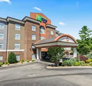 Holiday Inn Express and Suites Wytheville by IHG hotel detail image 5