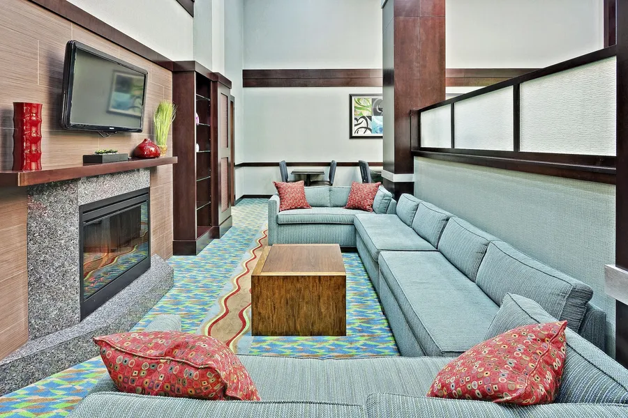 Holiday Inn Express Hotel & Suites New Philadelphia by IHG hotel detail image 2