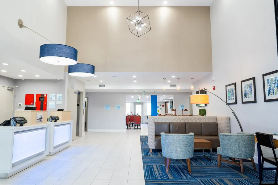 Holiday Inn Express & Suites Lake Forest by IHG hotel detail image 2