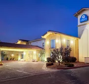 La Quinta Inn by Wyndham Farmington hotel detail image 3