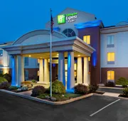 Holiday Inn Express Hotel & Suites Chambersburg by IHG hotel detail image 3