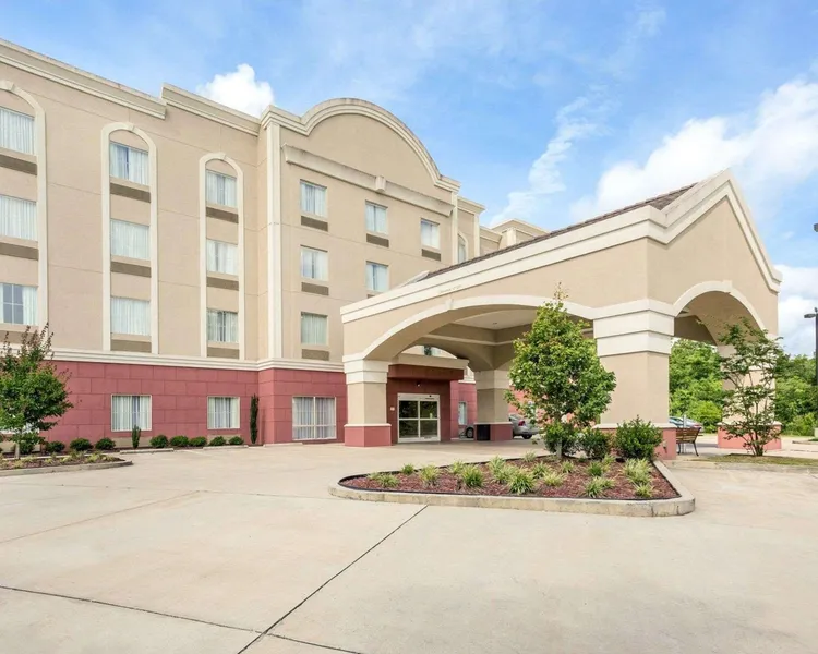 Comfort Suites Mandeville - Covington hotel detail image 2