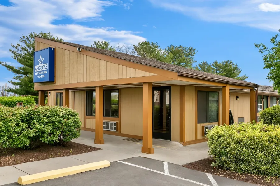 Americas Best Value Inn Martinsburg hotel detail image 2