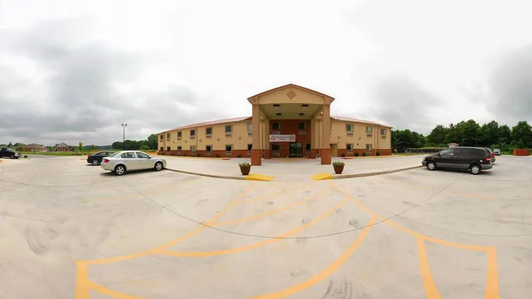 Econo Lodge Inn & Suites Rockmart hotel detail image 2