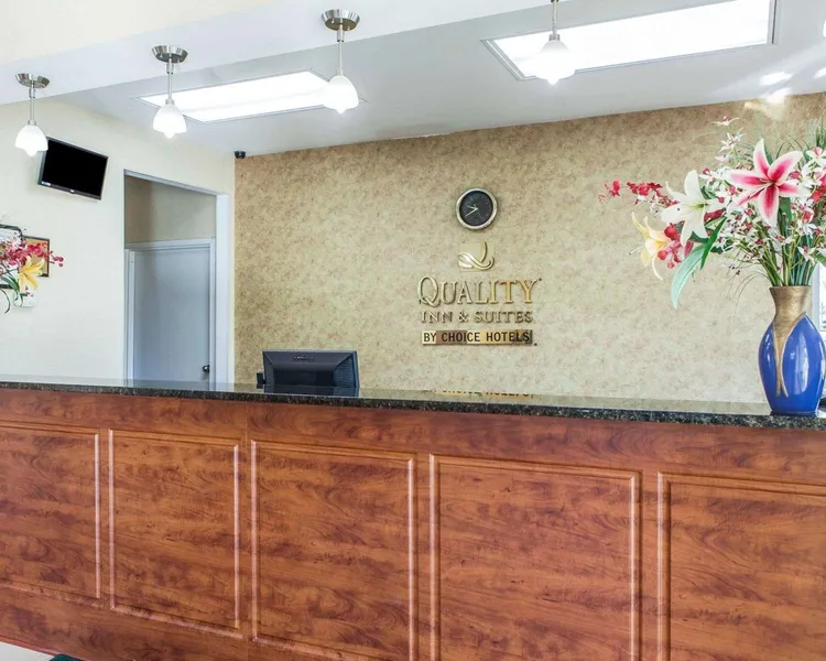 Quality Inn & Suites Cartersville North hotel detail image 6