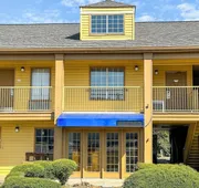 Bonita Lakes Inn by Capital O Meridian I20 hotel detail image 3