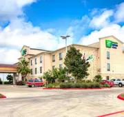 Holiday Inn Express & Suites Austin NE - Hutto by IHG hotel detail image 3