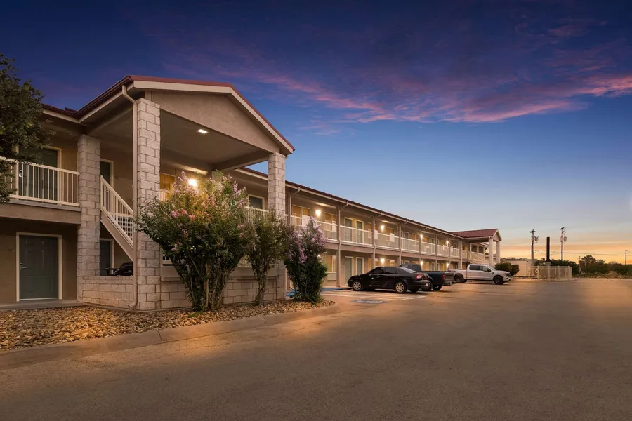 Quality Inn Sonora TX hotel detail image 2
