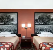 Super 8 by Wyndham Bastrop TX hotel detail image 7
